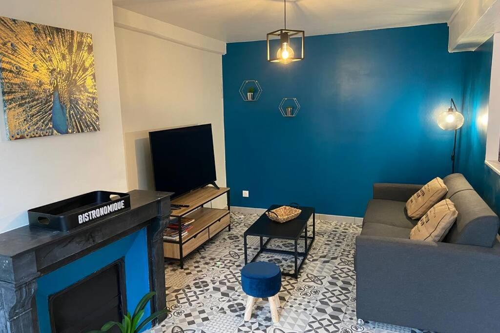 Apartment Une Pause Aux Halles. Maison De Pour 5 Pers Max Pontgouin